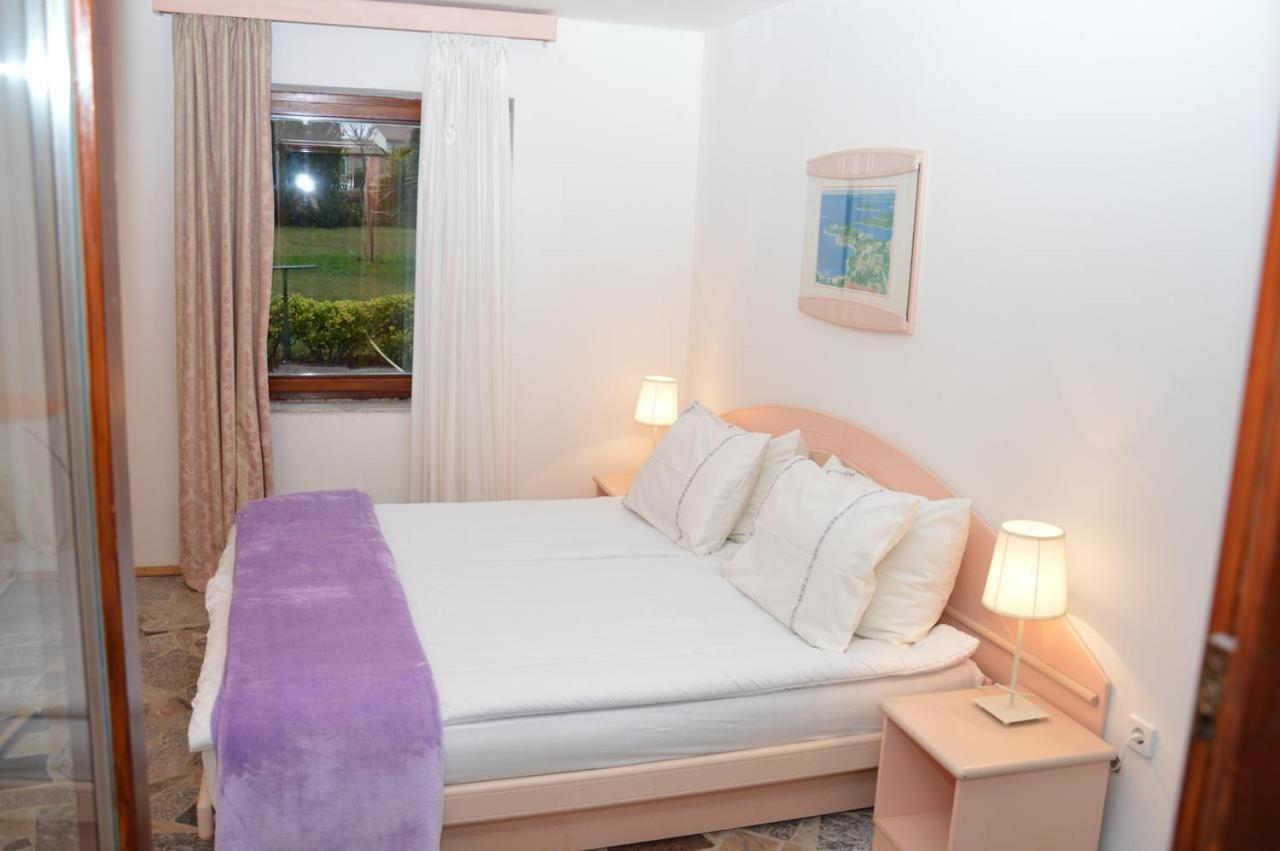 Apartments Agata Nova Vas  외부 사진